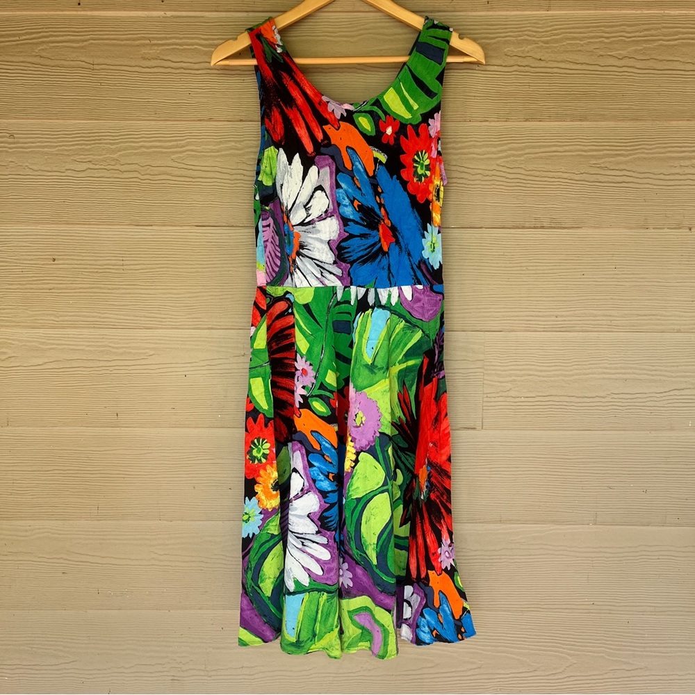 Jams World Flower Vibes Sleeveless Groovy Floral Hawaiian Aloha Print Dress